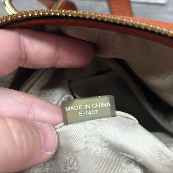 Michael Kors Fulton Shoulder Bag in Burnt Orange! Preowned!! - Picture 11 of 13